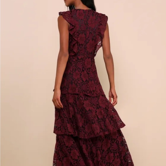 NWT Lulus Molinetto Burgundy Lace Ruffled Tiered Sleeveless Maxi Dress - Size XS - Picture 2 of 5